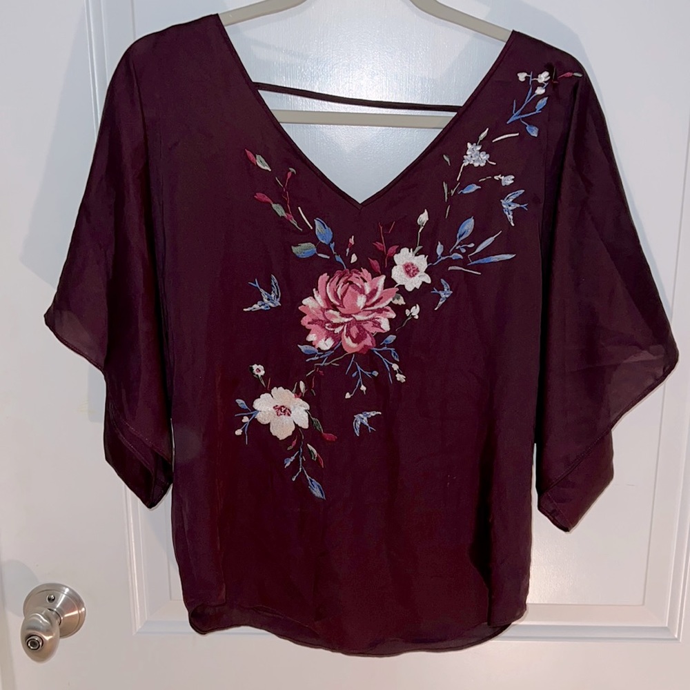 Kimono blouse with beautiful floral embroidery